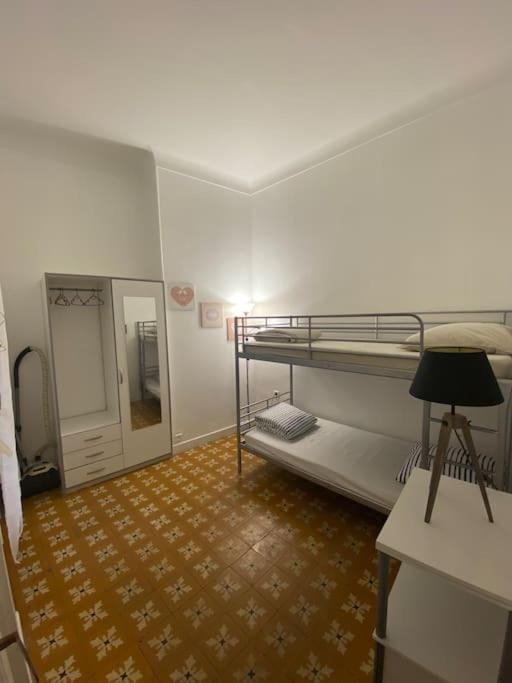 Appartement Proche Plages - Parking Gratuit Menton Bagian luar foto